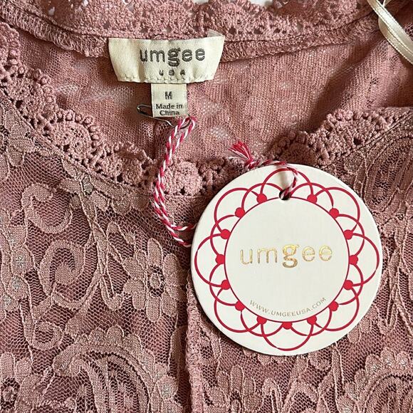 Umgee Pink Mauve Lace Overlay Mini Dress Stretchy Fit & Flare Size M Feminine - Picture 8 of 16